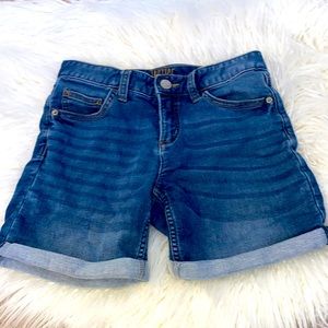 Justices kid/Teen biker jean shorts!